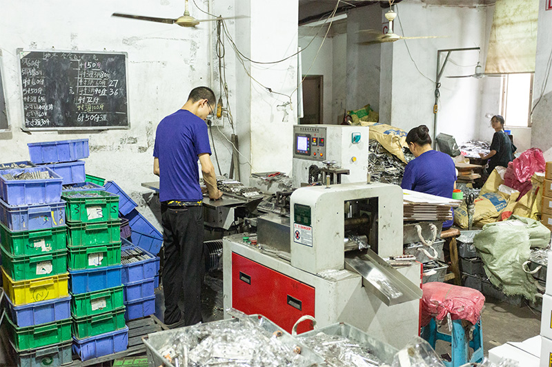 Notre usine est équipée d'un équipement de production avancé,