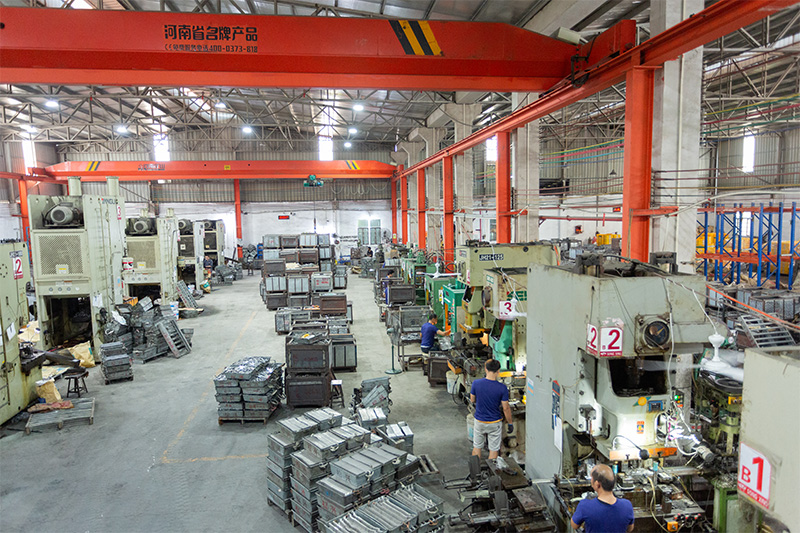 Notre usine est équipée d'un équipement de production avancé,